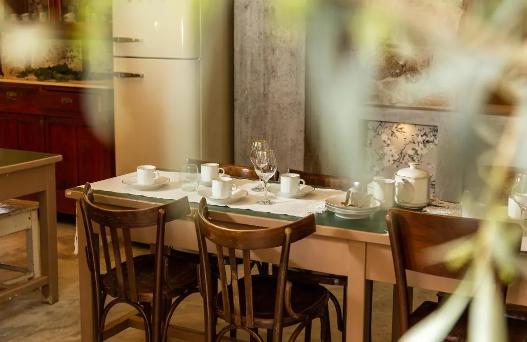 Via Roma Charming Rooms-1